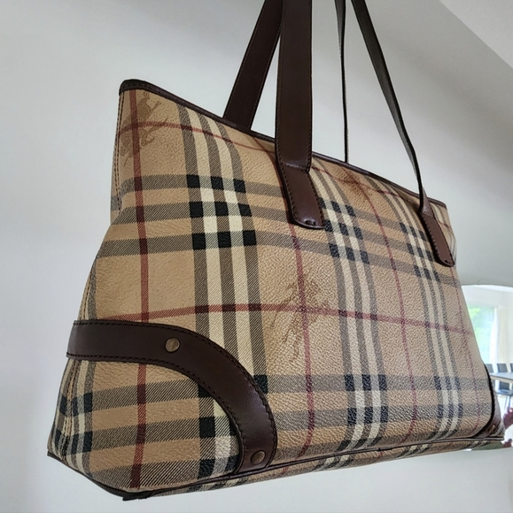Burberry Hymarket Tote - Picture 3 of 16